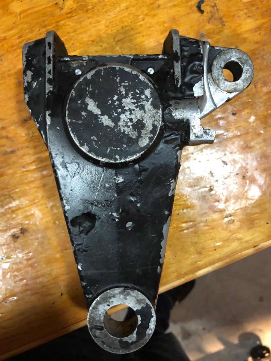 1980 KZ1000B rear caliper/pads won't fit over rotor KZRider Forum