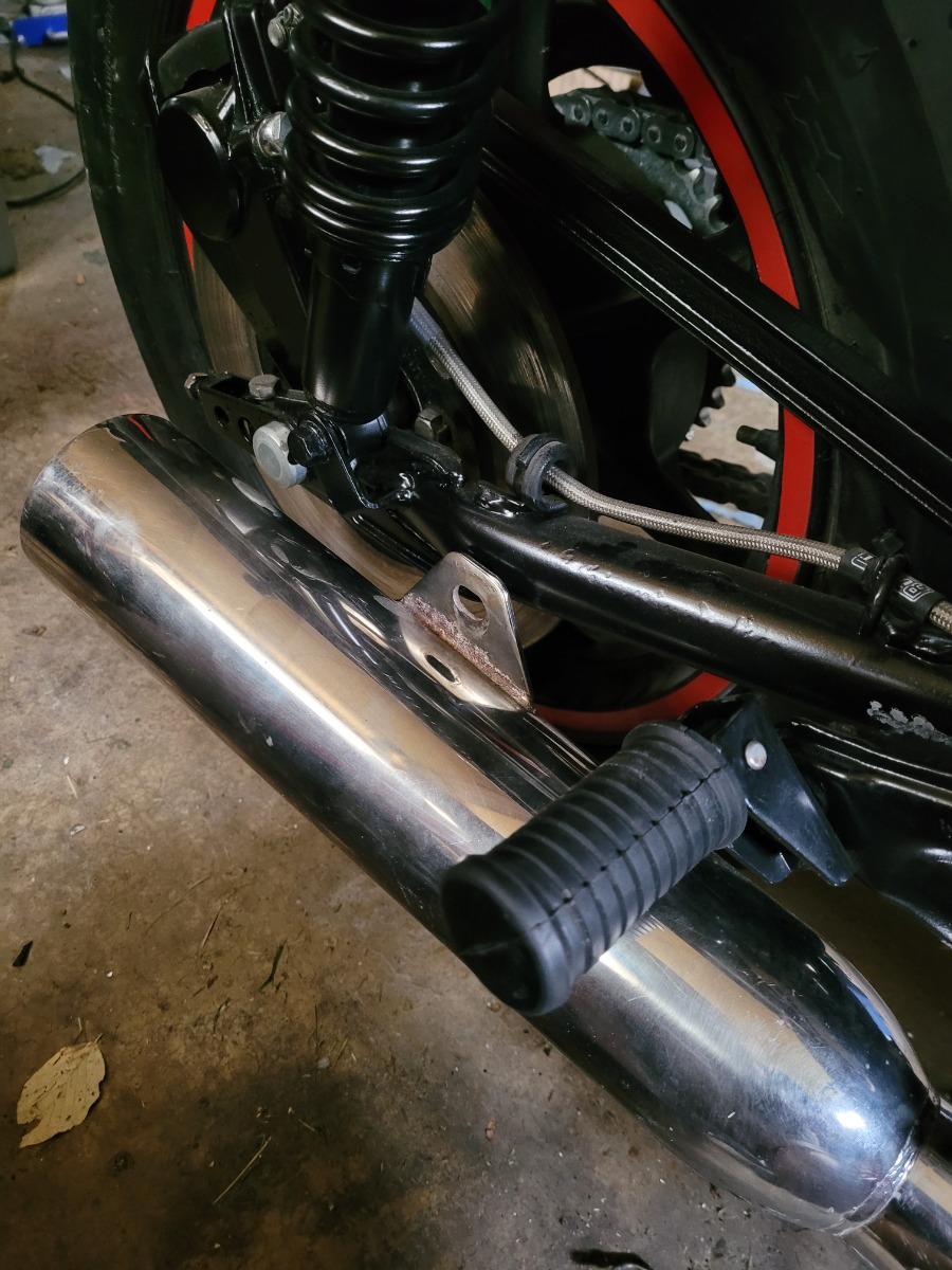 Exhaust mount KZ650 1978 SR KZRider Forum KZRider, KZ, Z1 & Z