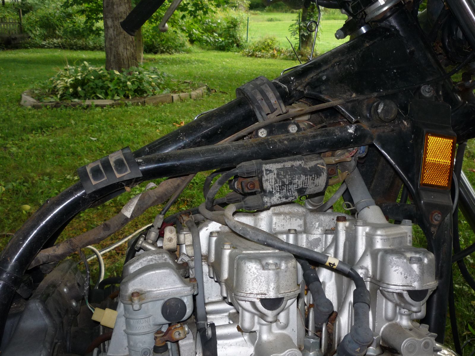 help routing throttle cables on my 81 650 - KZRider Forum ... wiring simplified 